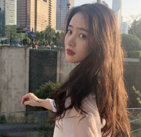 神谷熏（身份：神谷活心流代理师父、女主角） - 演唱会高清修复在线观看 - 在线影视